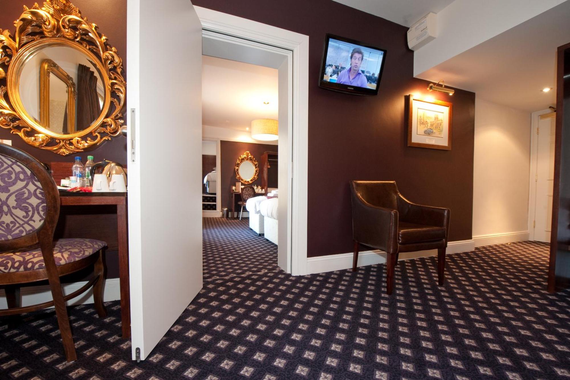 Foley Arms Hotel グレート・マルバーン エクステリア 写真